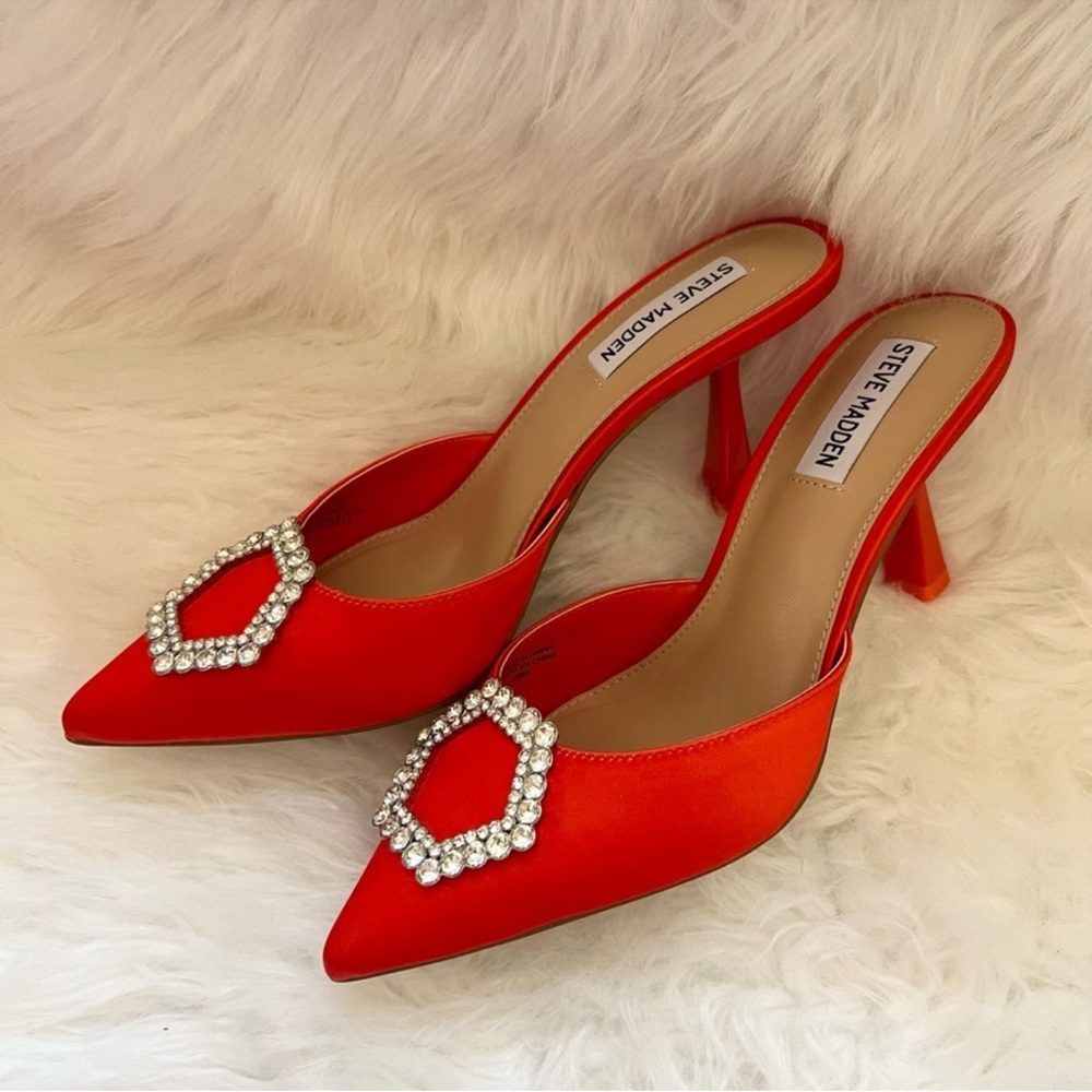 New! Steve Madden Luxe City Rhinestone Satin Mules Slides Heels - Picture 7 of 13